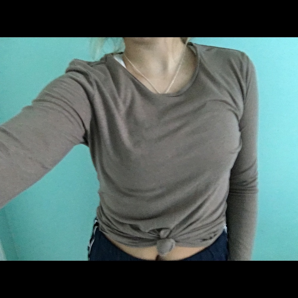 Brown sweater